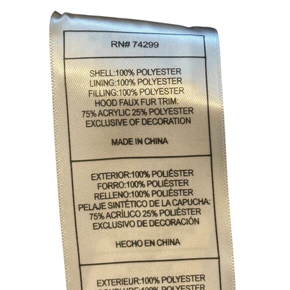 Canada Weather Gear Puffer Vest L Women Red Faux Fur Hood Gorpcore Outdoor - Picture 8 of 9